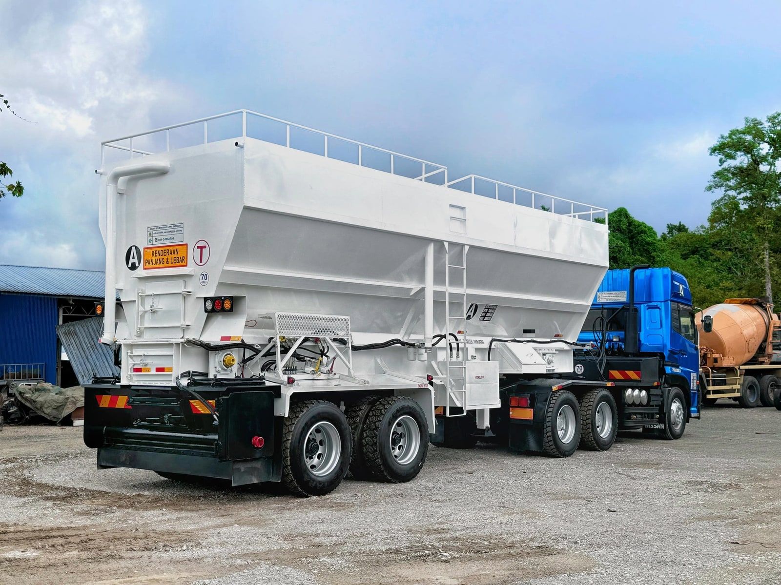Cement Spreader — built by Syaifar Realty in Sarawak