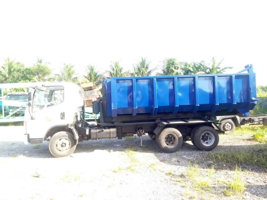 Hooklifts — supplied and serviced by Syaifar Realty in Sarawak
