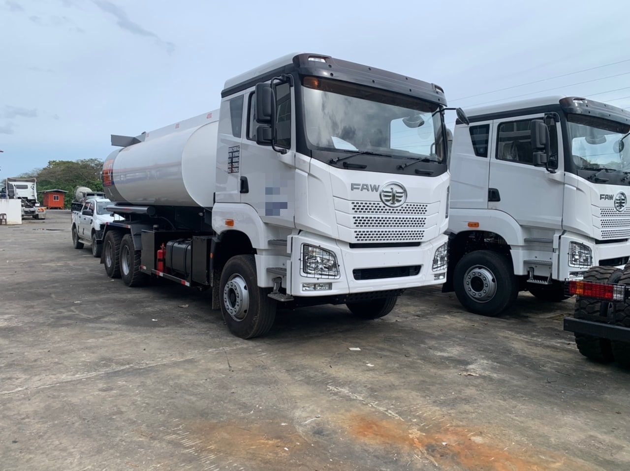 Rigid Petrol / Diesel Tanker — built by Syaifar Realty in Sarawak
